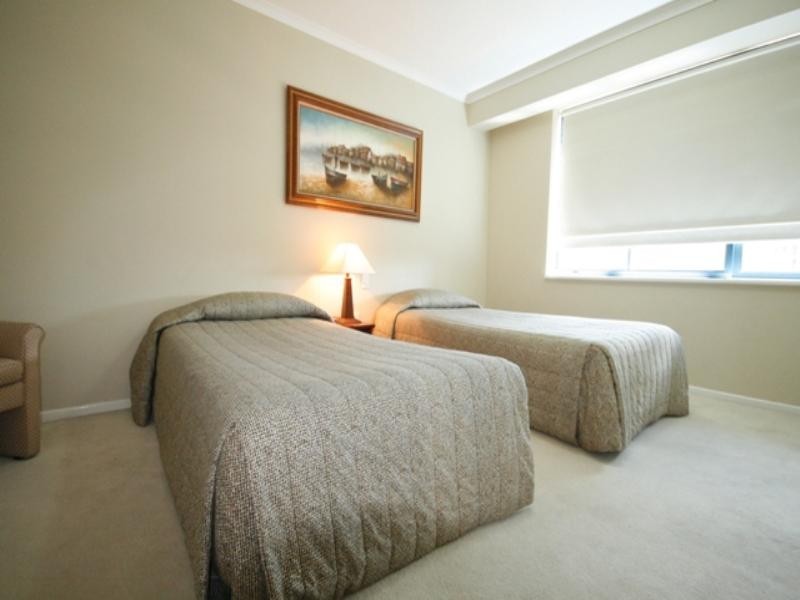 44 Ferry Street, Kangaroo Point QLD 4169