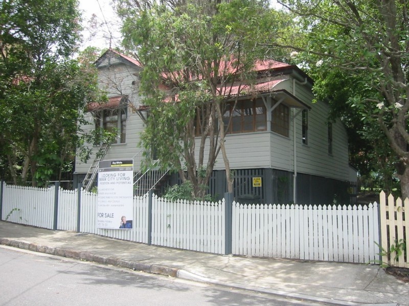 28 Bell Street, Kangaroo Point QLD 4169