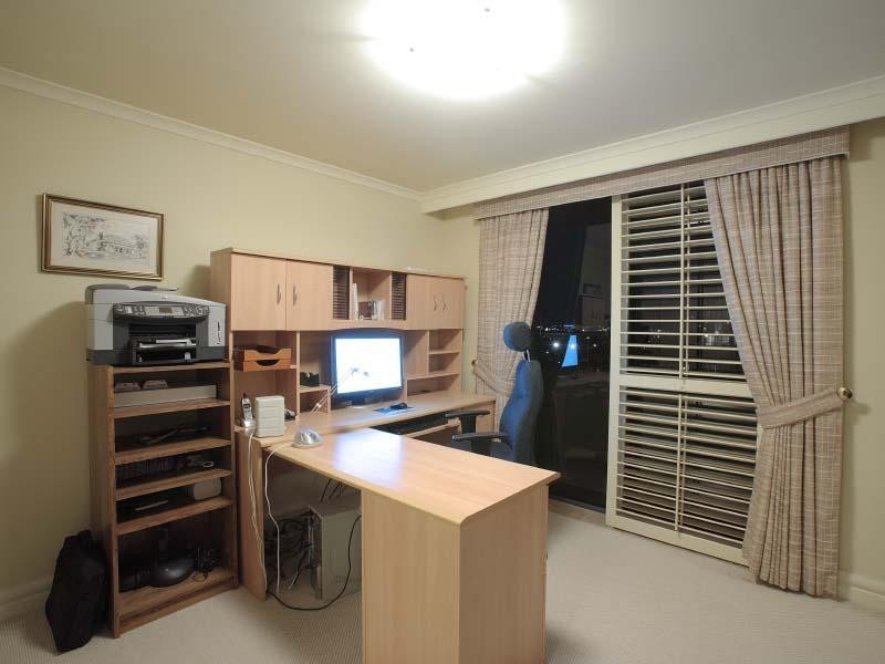 68-76 Thorn Street, Kangaroo Point QLD 4169