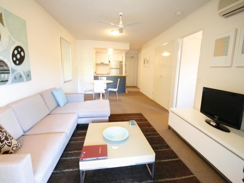 15 Goodwin Street, Kangaroo Point QLD 4169