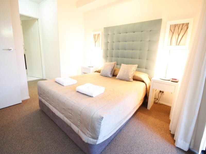 15 Goodwin Street, Kangaroo Point QLD 4169