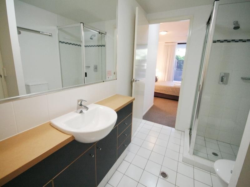 15 Goodwin Street, Kangaroo Point QLD 4169