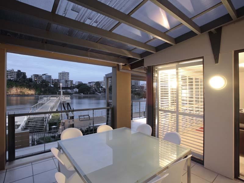 1 Holman Street, Kangaroo Point QLD 4169