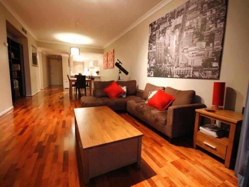 35 Prospect Street, Kangaroo Point QLD 4169