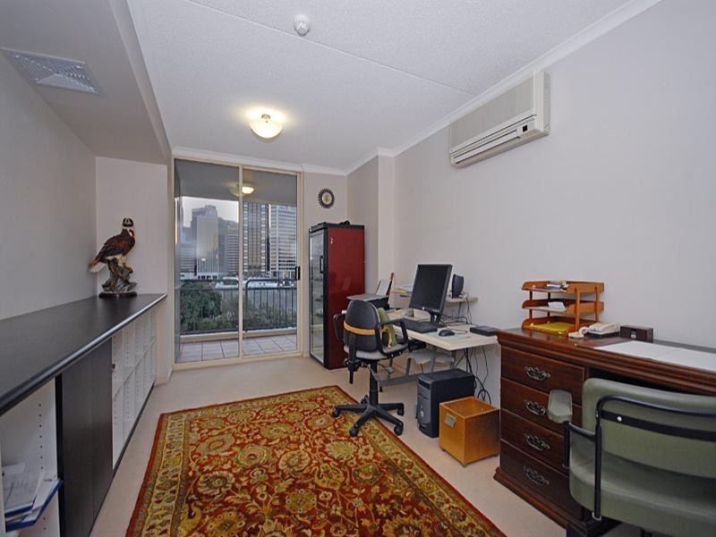 Level 4 19 Wicklow Street, Kangaroo Point QLD 4169
