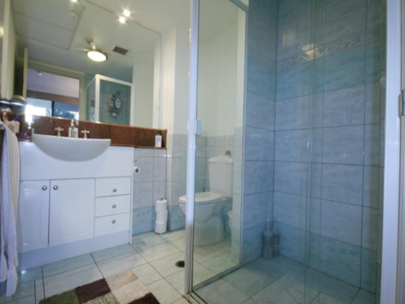 10 Park Avenue, Kangaroo Point QLD 4169