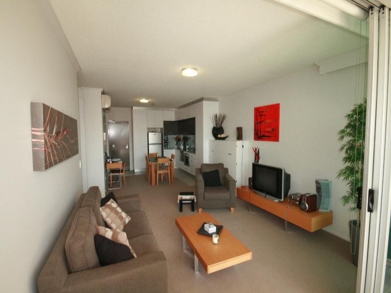 89 Lambert Street, Kangaroo Point QLD 4169