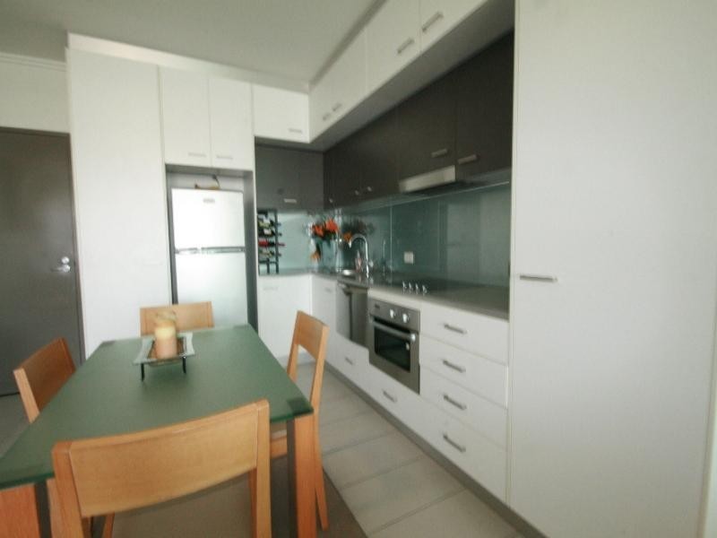 89 Lambert Street, Kangaroo Point QLD 4169