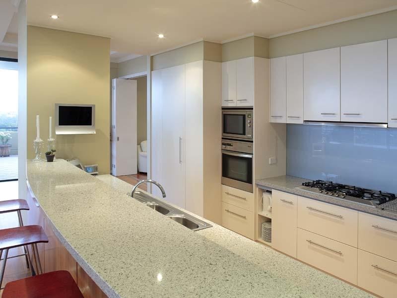 241 Wellington Road, Kangaroo Point QLD 4169