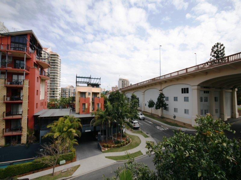 Level 3 354/85 Deakin Street, Kangaroo Point QLD 4169