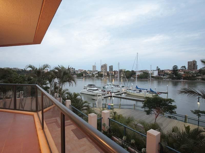 5/8 Goodwin Street, Kangaroo Point QLD 4169