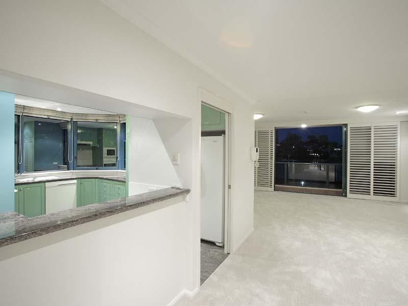 5/8 Goodwin Street, Kangaroo Point QLD 4169