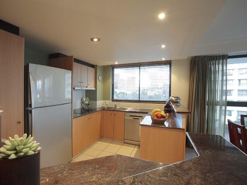 45 Deakin Street, Kangaroo Point QLD 4169