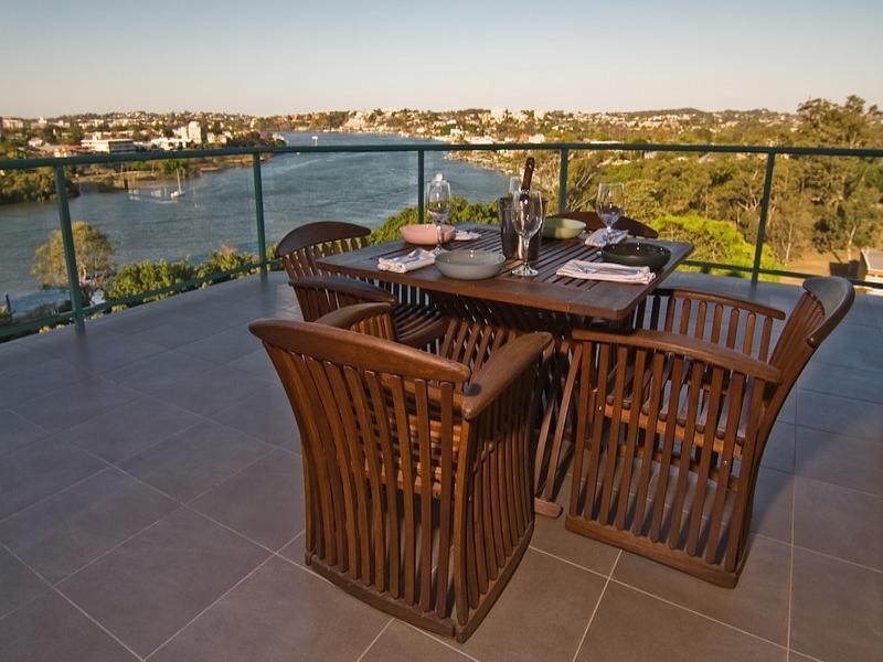 10 Park Avenue, Kangaroo Point QLD 4169