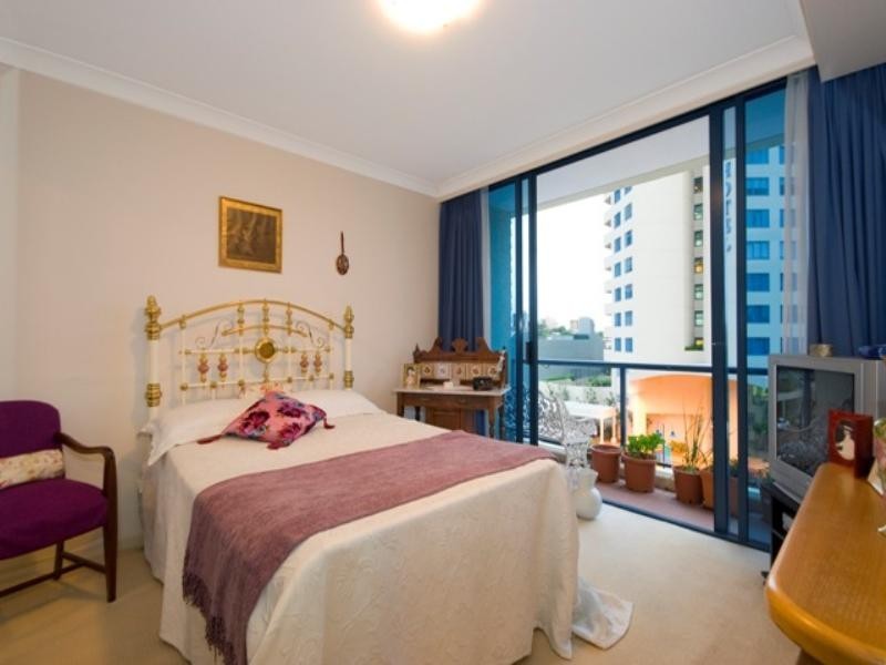 35 Prospect Street, Kangaroo Point QLD 4169