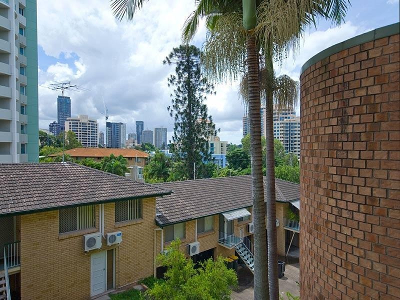 10/45 Lambert Street, Kangaroo Point QLD 4169
