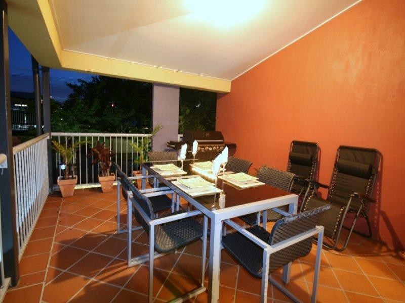 2/106 Linton Street, Kangaroo Point QLD 4169