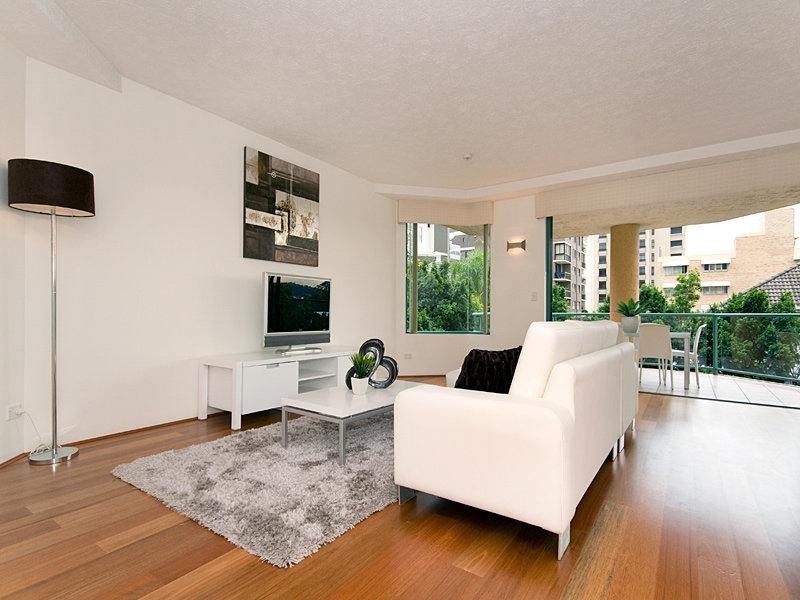 5/10 Park Avenue, East Brisbane QLD 4169