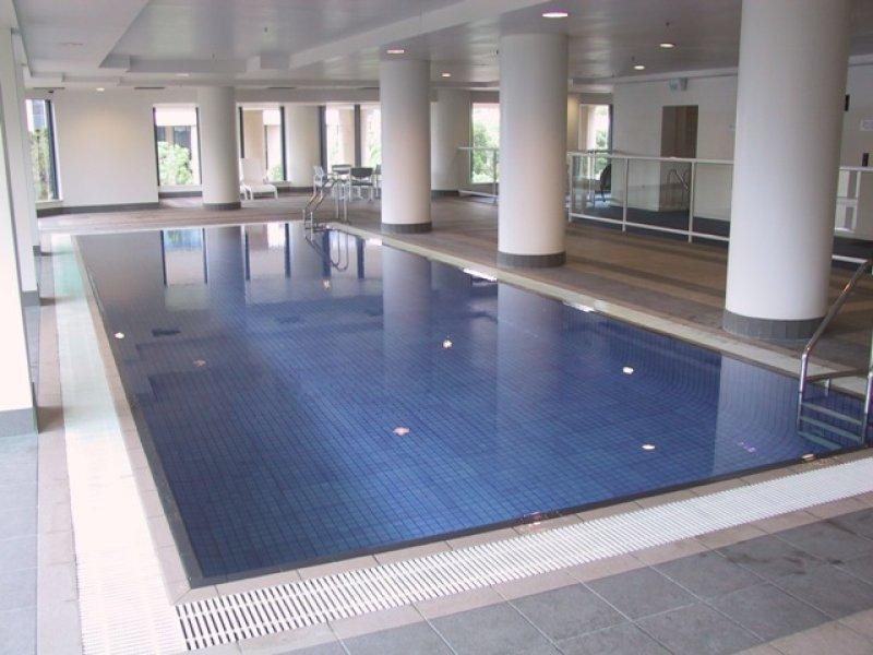 2/8 Goodwin Street, Kangaroo Point QLD 4169