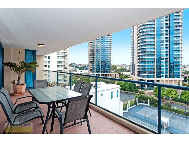 43/45 Deakin Street, Kangaroo Point QLD 4169