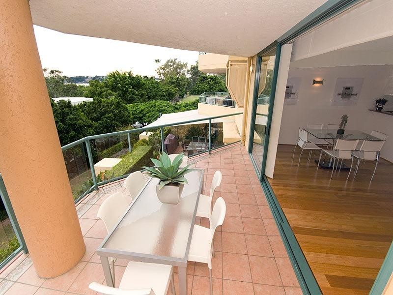 10 Park Avenue, Kangaroo Point QLD 4169