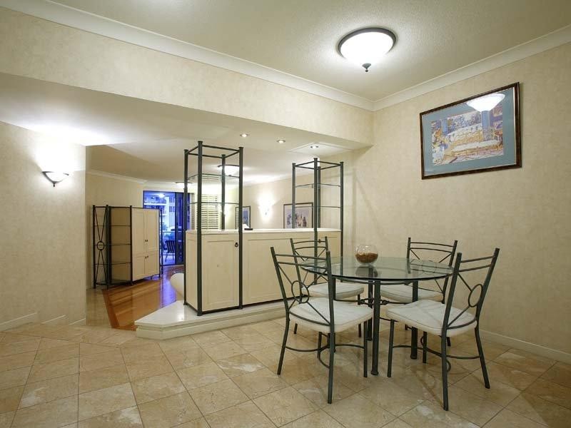 17/78 Cairns Street, Kangaroo Point QLD 4169