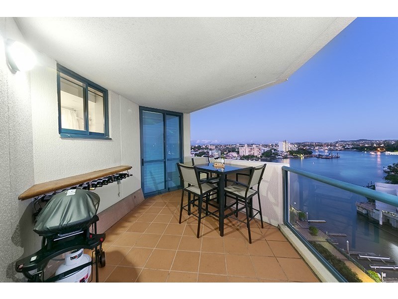 1003/44 Ferry Street, Kangaroo Point QLD 4169