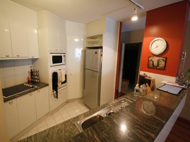 4/16 Bright Street, Kangaroo Point QLD 4169