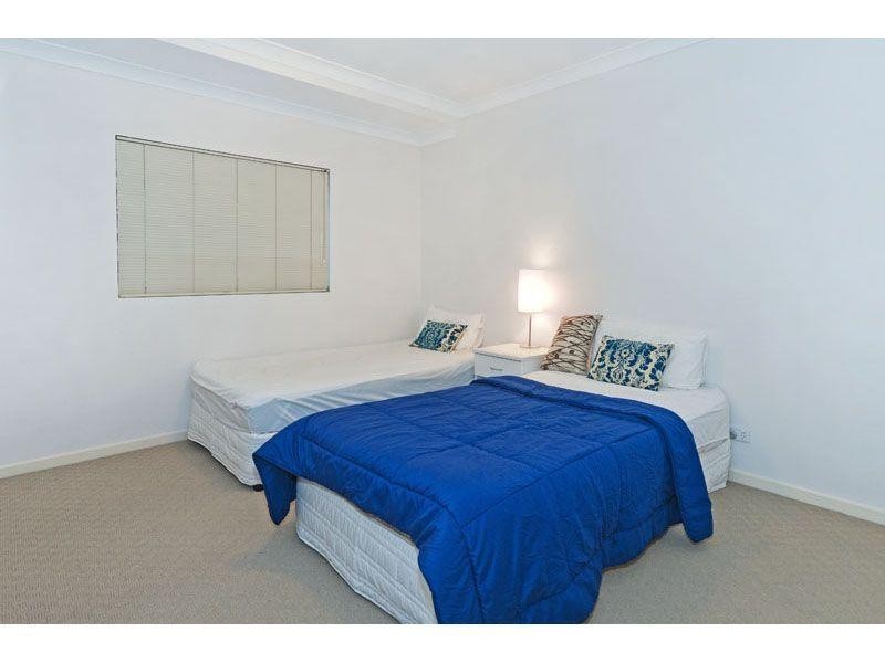 216/35 Ferry Street, Kangaroo Point QLD 4169