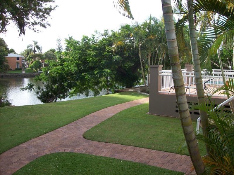 14/16 Paradise Island, Surfers Paradise QLD 4217