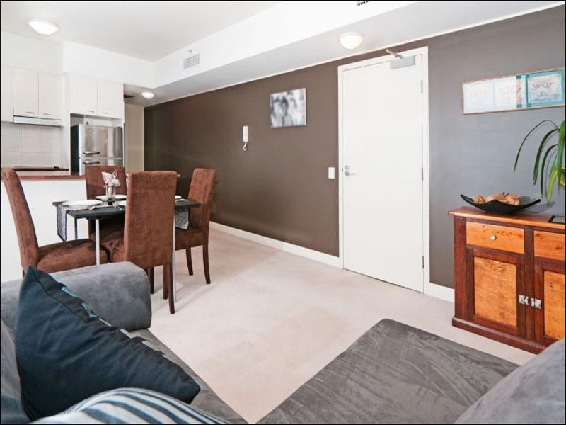 76/321 Main Street, Kangaroo Point QLD 4169