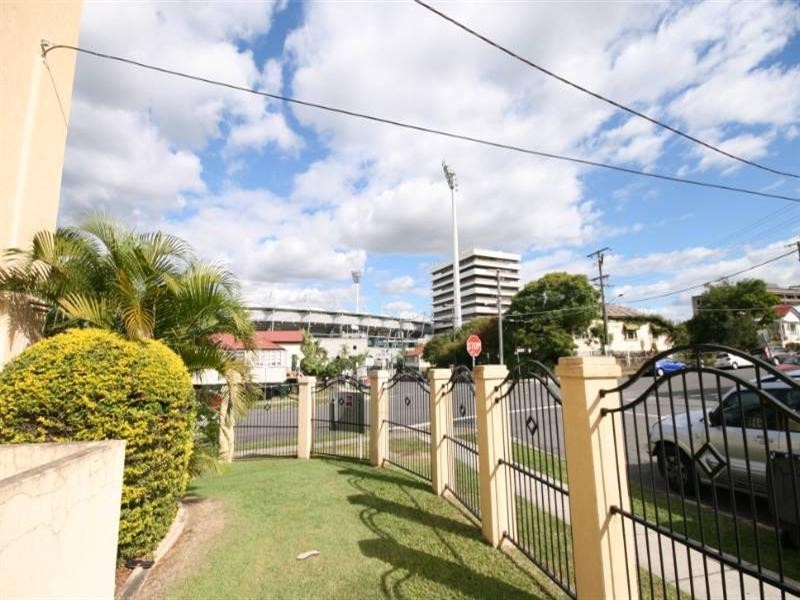 1/33 Duke Street, Kangaroo Point QLD 4169