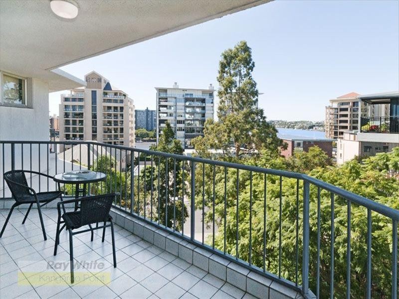22/55 Thorn Street, Kangaroo Point QLD 4169
