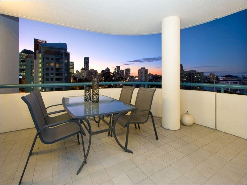 24/57 Lambert Street, Kangaroo Point QLD 4169