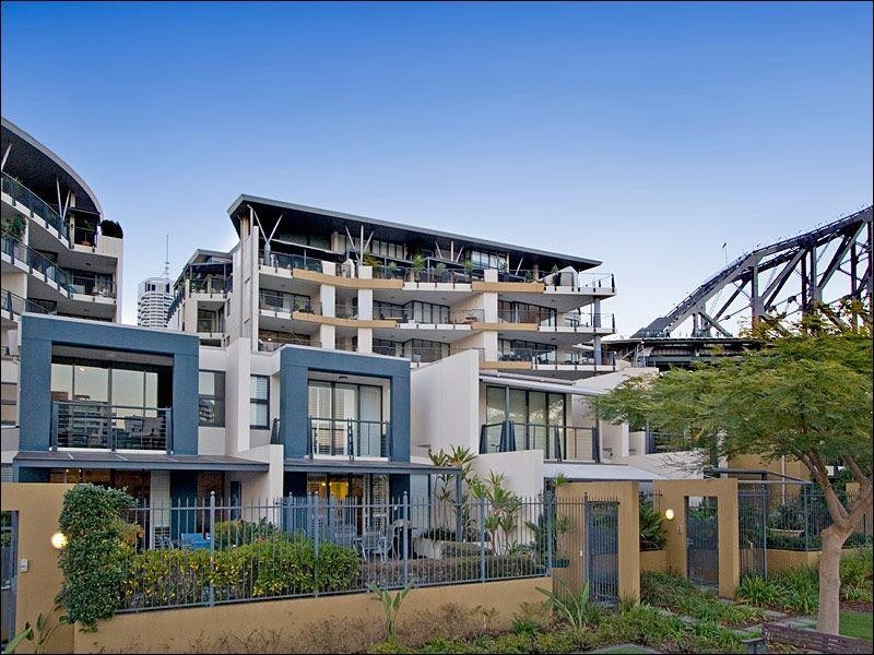 602/1 Holman Street, Kangaroo Point QLD 4169