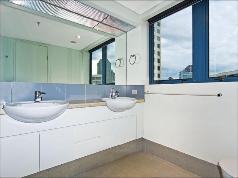 24/55 Ferry Street, Kangaroo Point QLD 4169