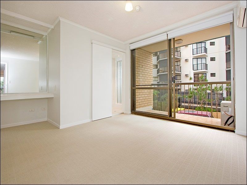 2/89 Thorn Street, Kangaroo Point QLD 4169