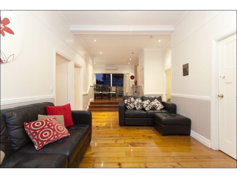 22 Grace Street, Kangaroo Point QLD 4169