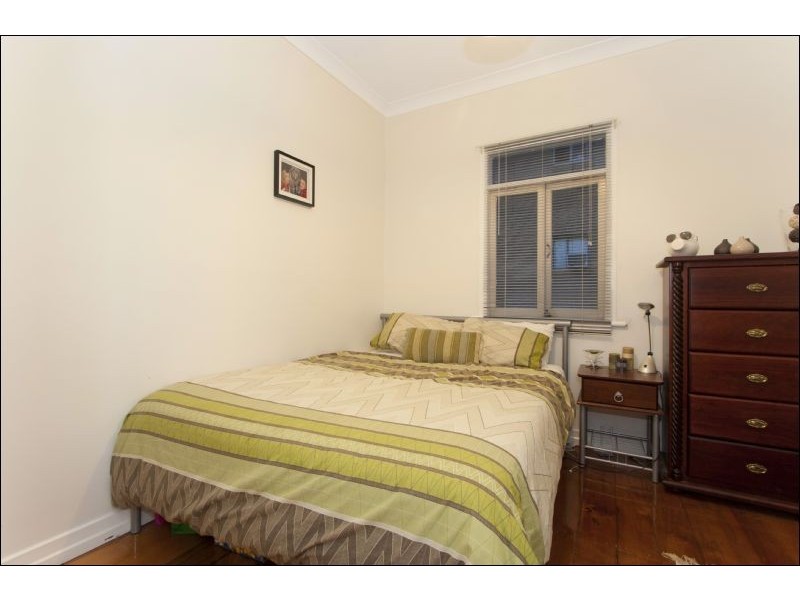 22 Grace Street, Kangaroo Point QLD 4169