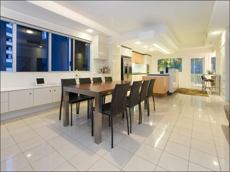 12/98 Thorn Street, Kangaroo Point QLD 4169