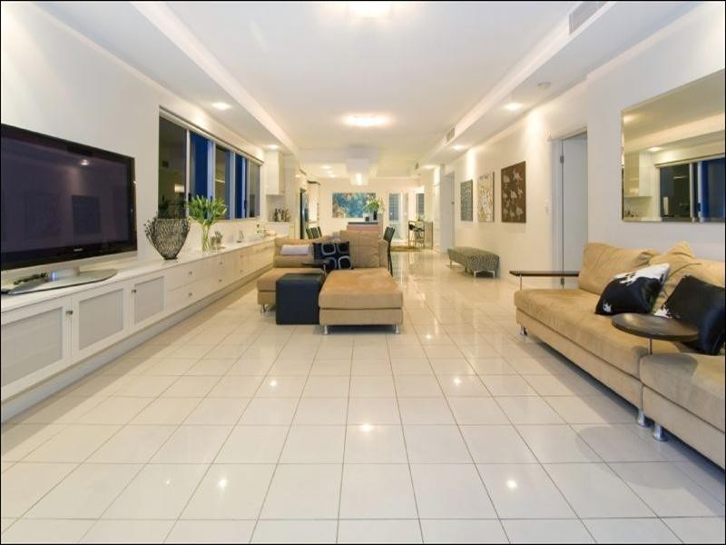 12/98 Thorn Street, Kangaroo Point QLD 4169