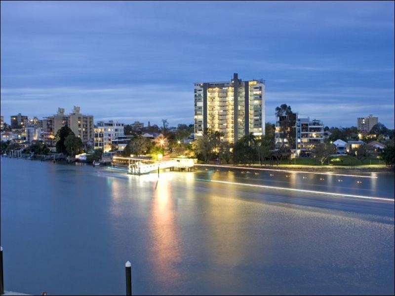 12/98 Thorn Street, Kangaroo Point QLD 4169