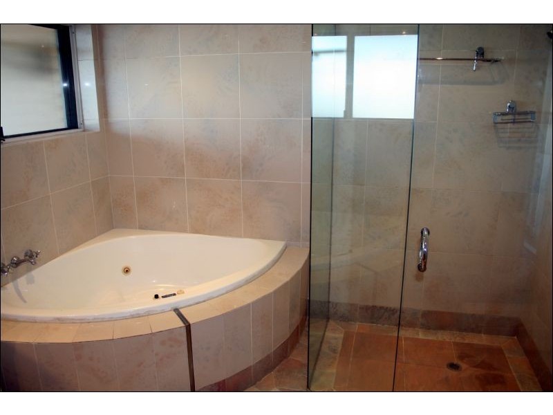 34/89 Thorn Street, Kangaroo Point QLD 4169