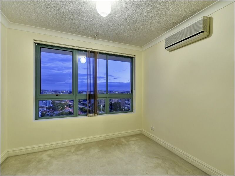 90/1 Goodwin Street, Kangaroo Point QLD 4169