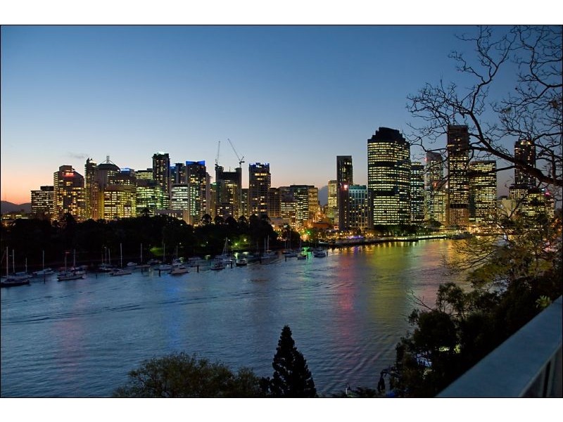 9/442 Main Street, Kangaroo Point QLD 4169