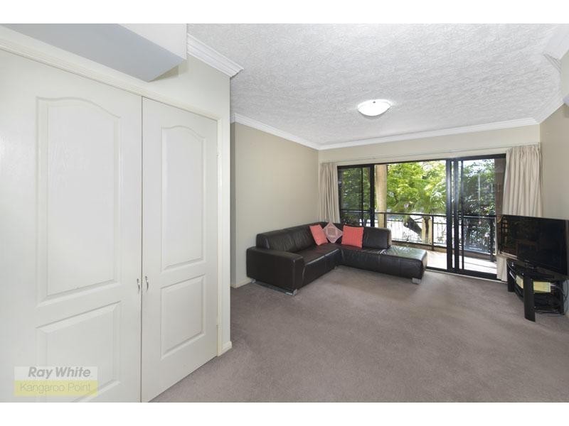 8/165 Main Street, Kangaroo Point QLD 4169