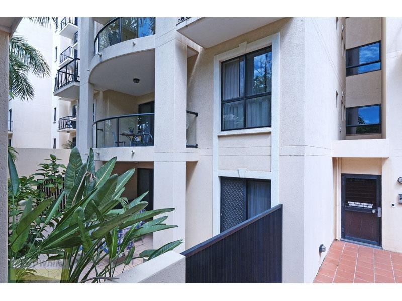 8/165 Main Street, Kangaroo Point QLD 4169