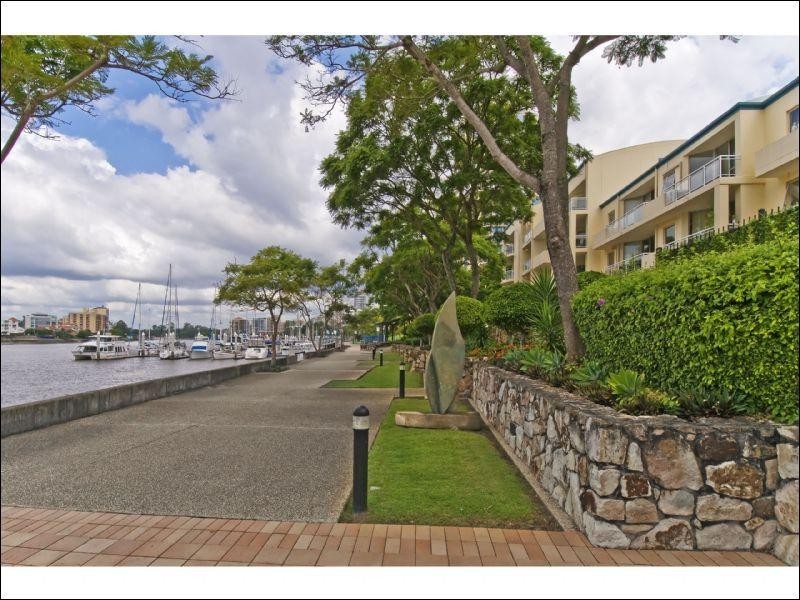 5012/55 Baildon Street, Kangaroo Point QLD 4169