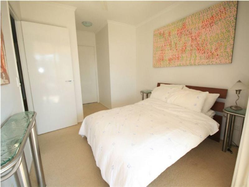 126/15 Goodwin Street, Kangaroo Point QLD 4169