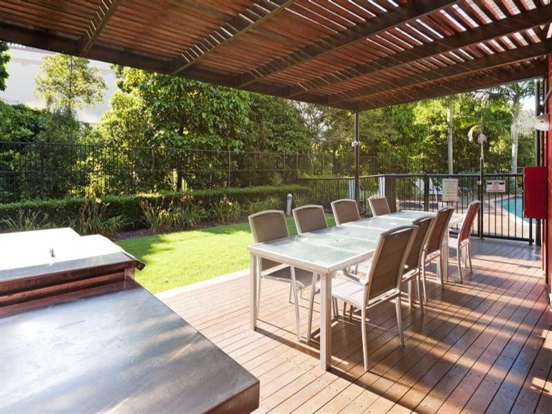 126/15 Goodwin Street, Kangaroo Point QLD 4169